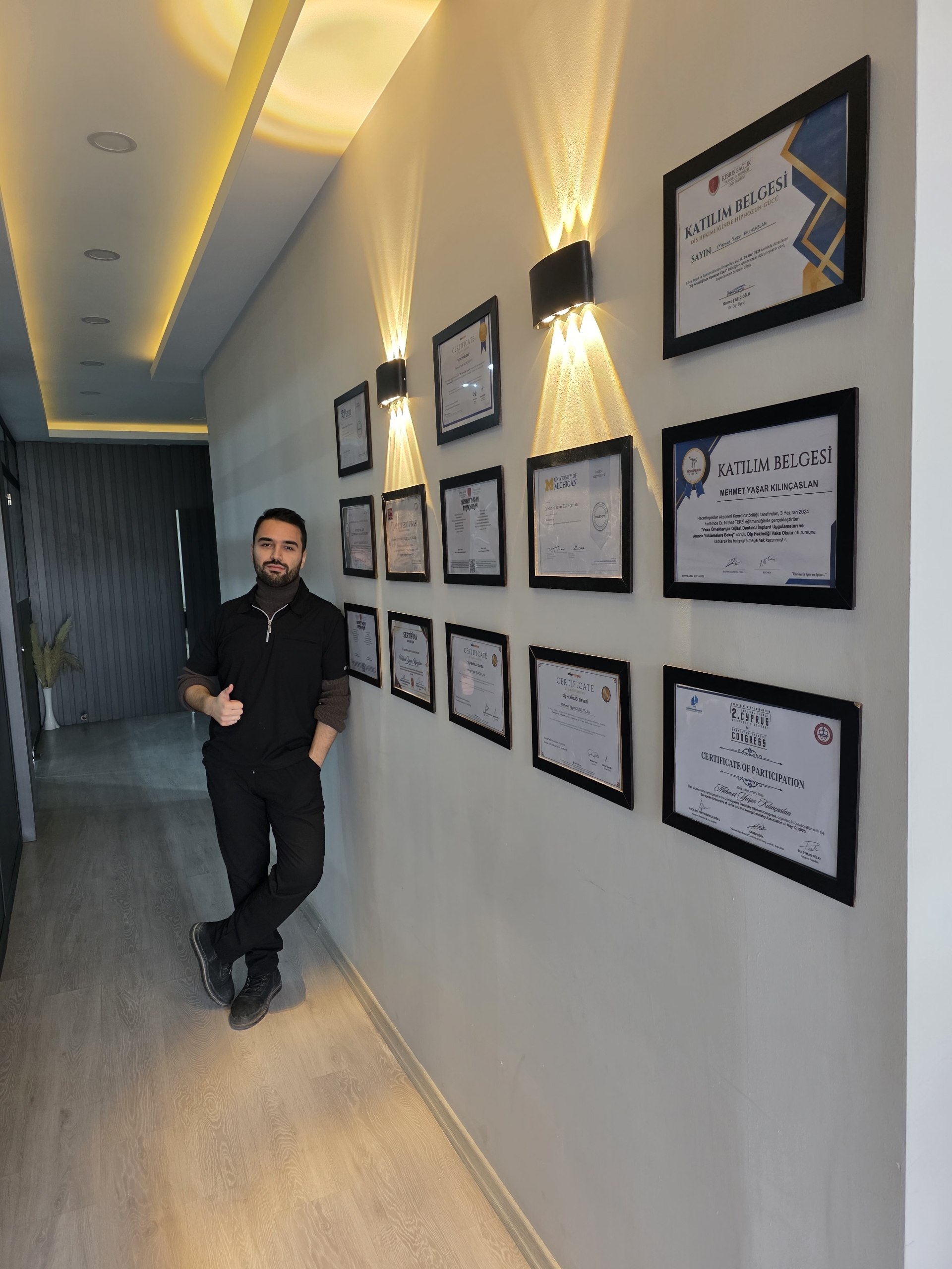 Dt. Mehmet Yaşar Kılınçaslan mesleki gelişim belgeleri ve Uşak diş hekimi